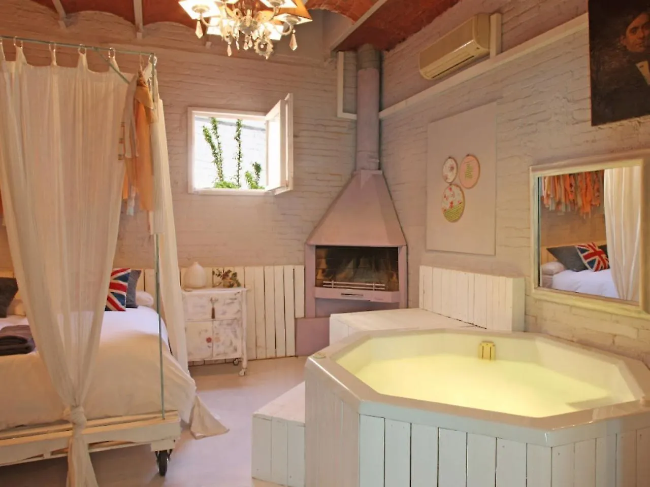 فندق برشلونةفي  Pink House 0*, برشلونة إسبانيا